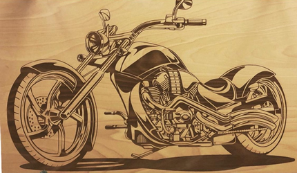 Harley vygravírovaný